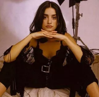 Penelope Cruz posted by cliptemnestra