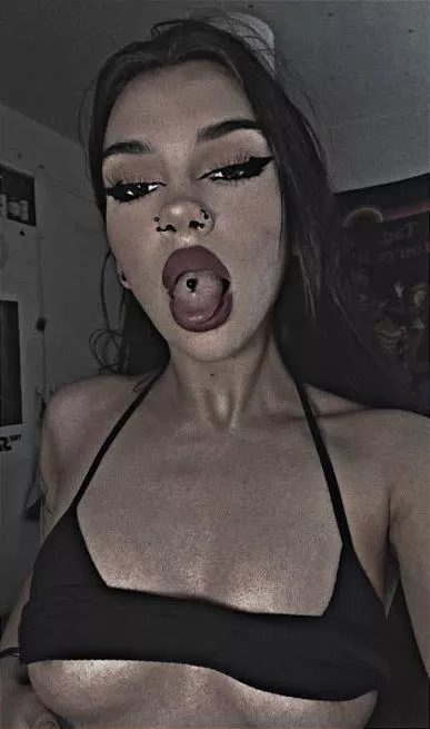 you have no choice, i'm your goth mommy now posted by Lilbabybatsyboo