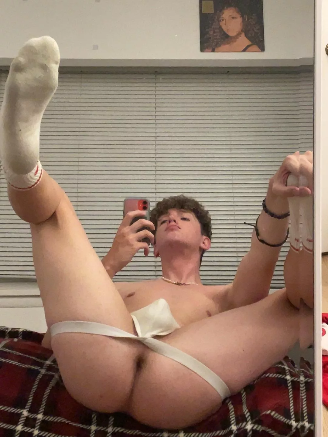 (20) would you cum on my face or my Irish boy hole? posted by Dillon-Daytona