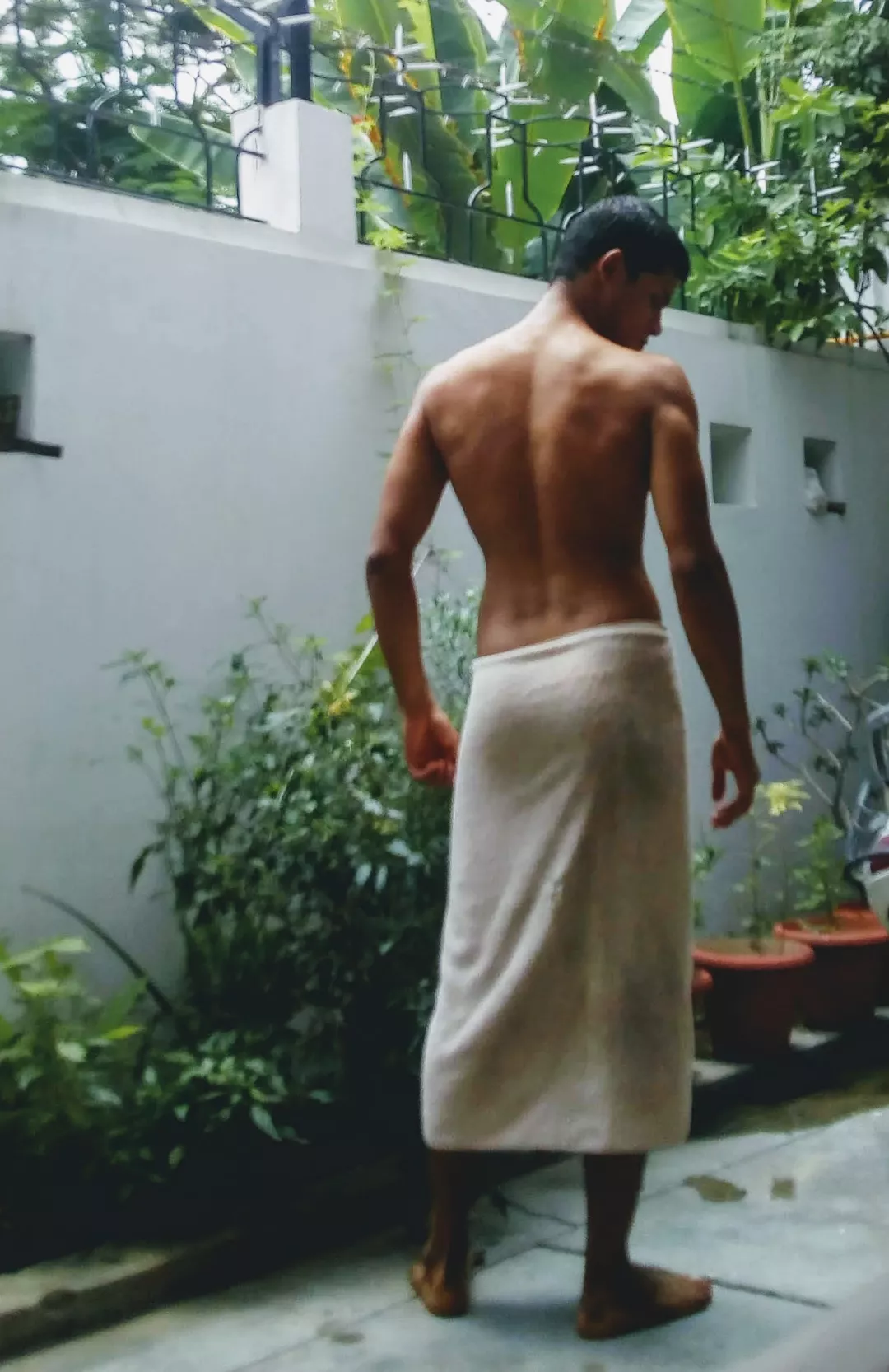 Back porn? posted by Agreeable_Unit_7635