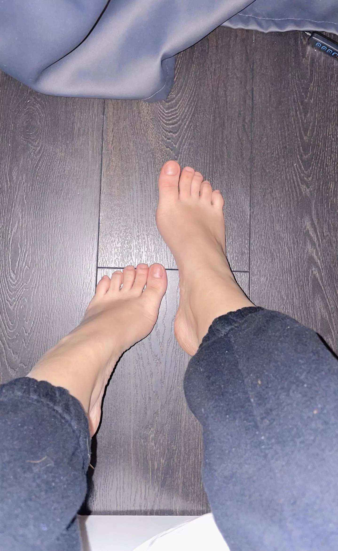 Be honest … what do you think ? posted by arab_feet