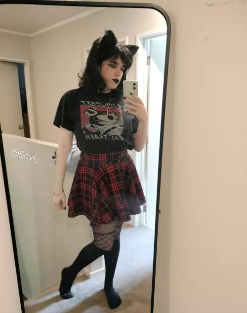 could I be called cute? by Scyitsi