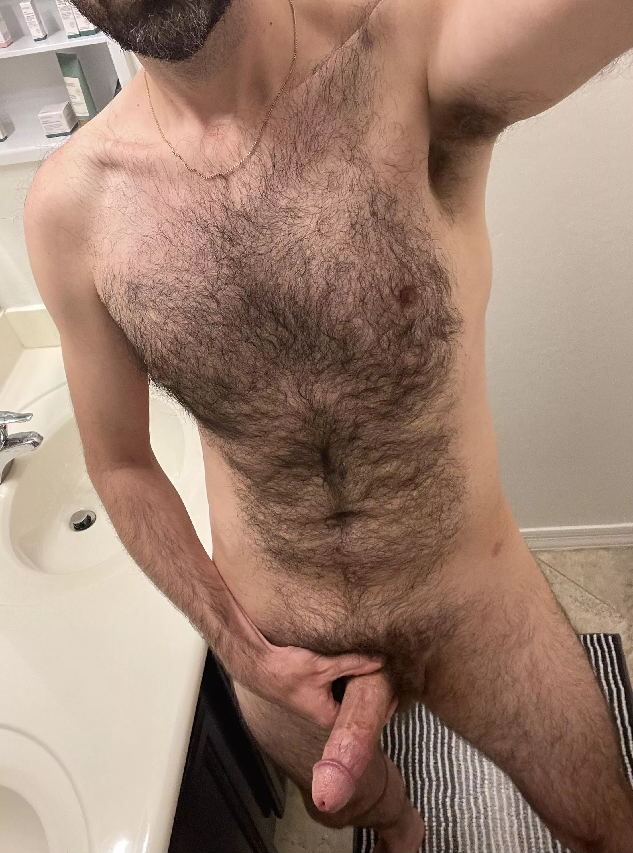Daddy’s ready for your throat posted by Gayyyfun