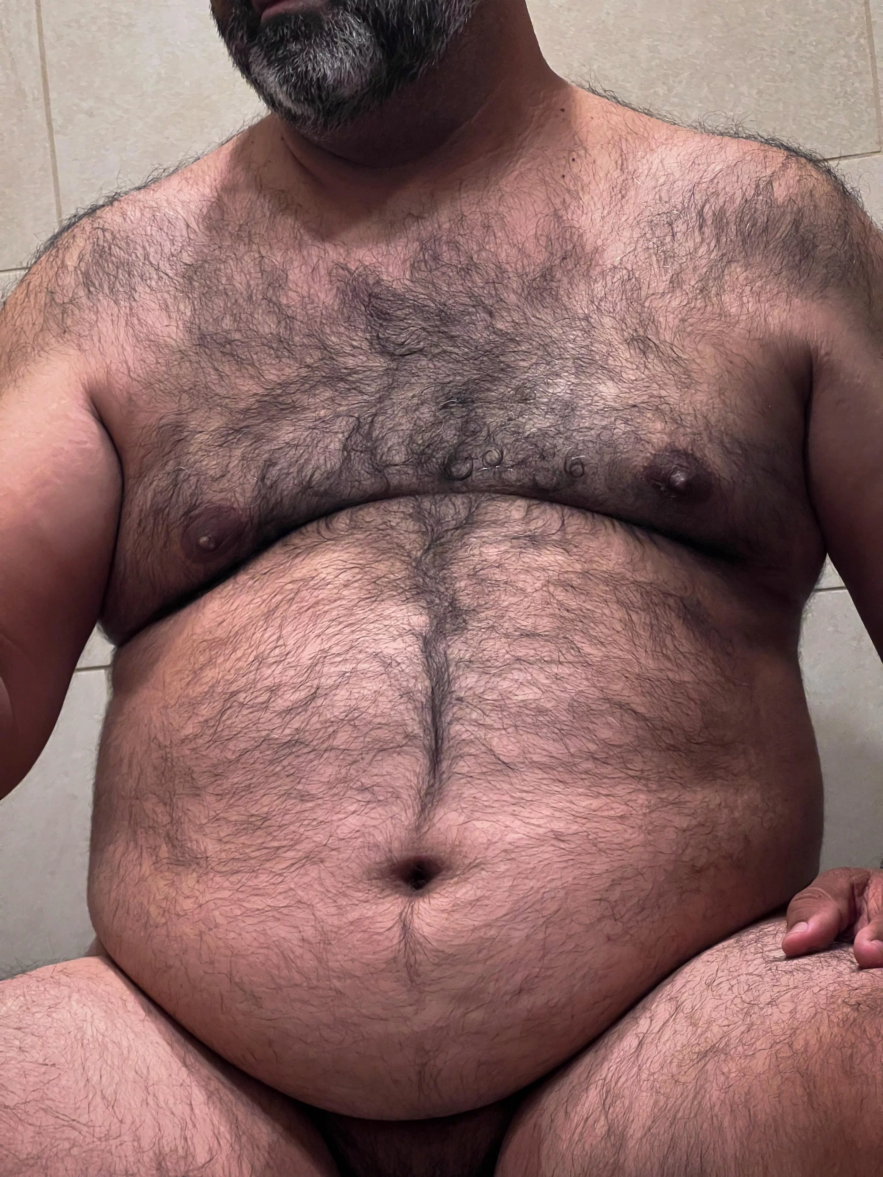 Getting ready to play, who wants to join? (49) posted by truckerlorenzo