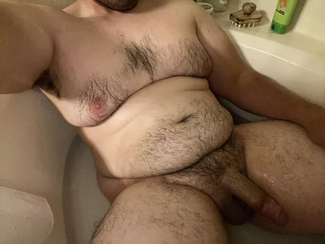 I need a bigger tub by TheGreatChub