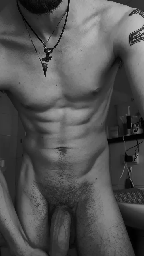 Incase you were curious what a historian looks like naked by groot_1695