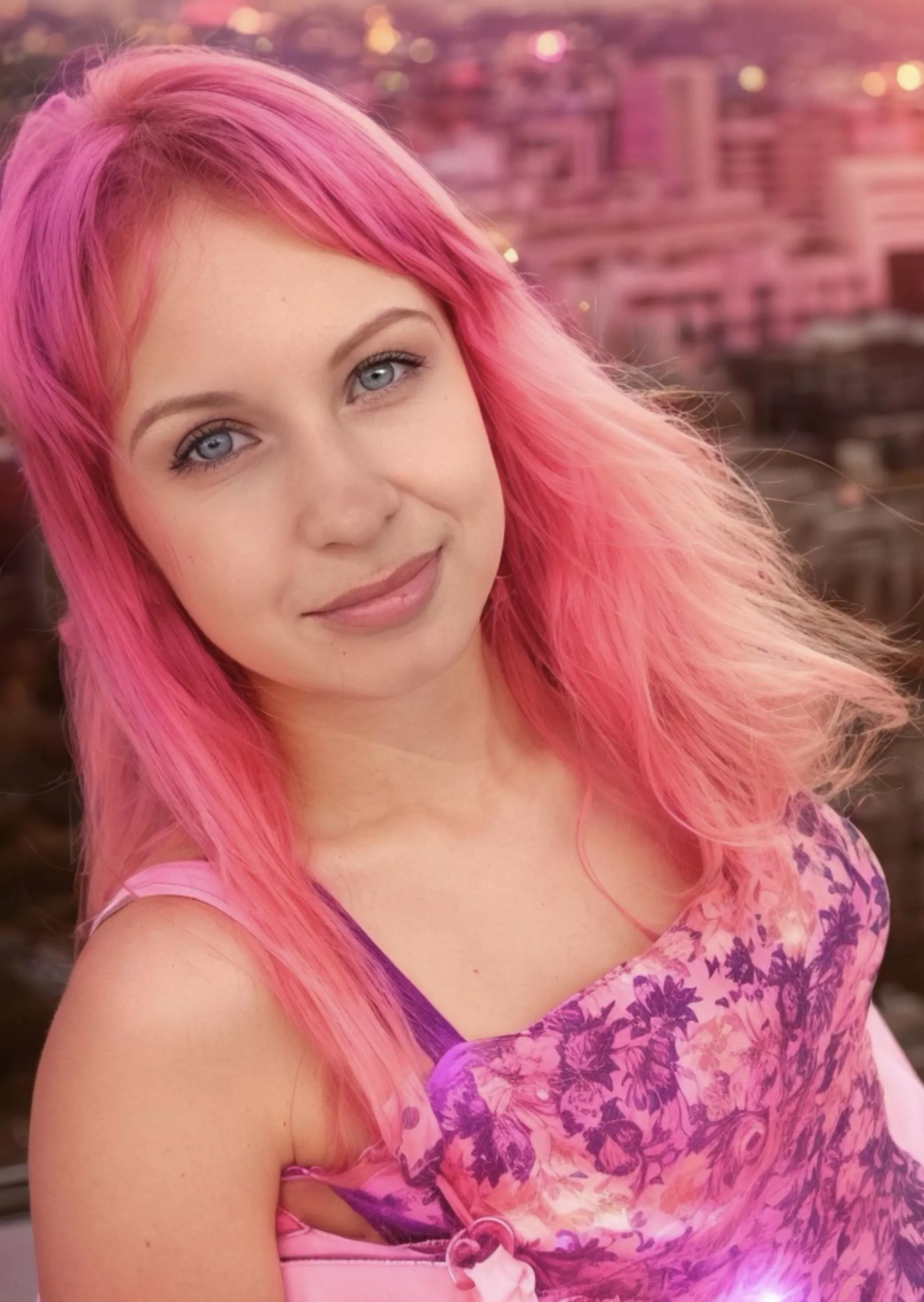 Pink hair posted by Catrin_flower