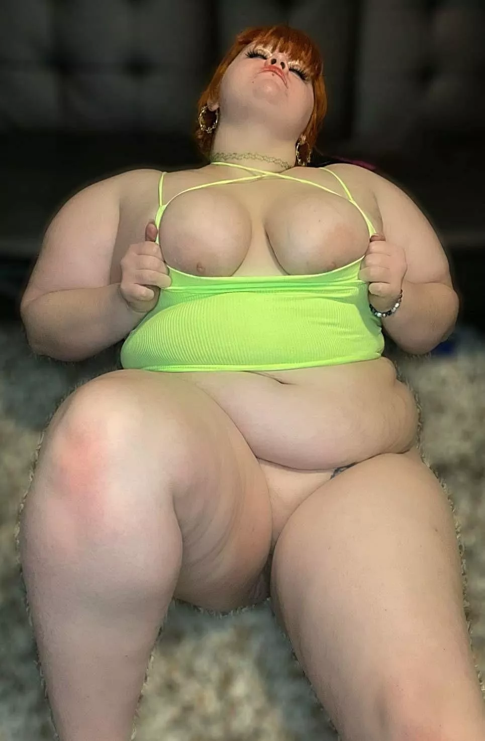 Waiting for a load on my tits posted by Eureka-Lynn