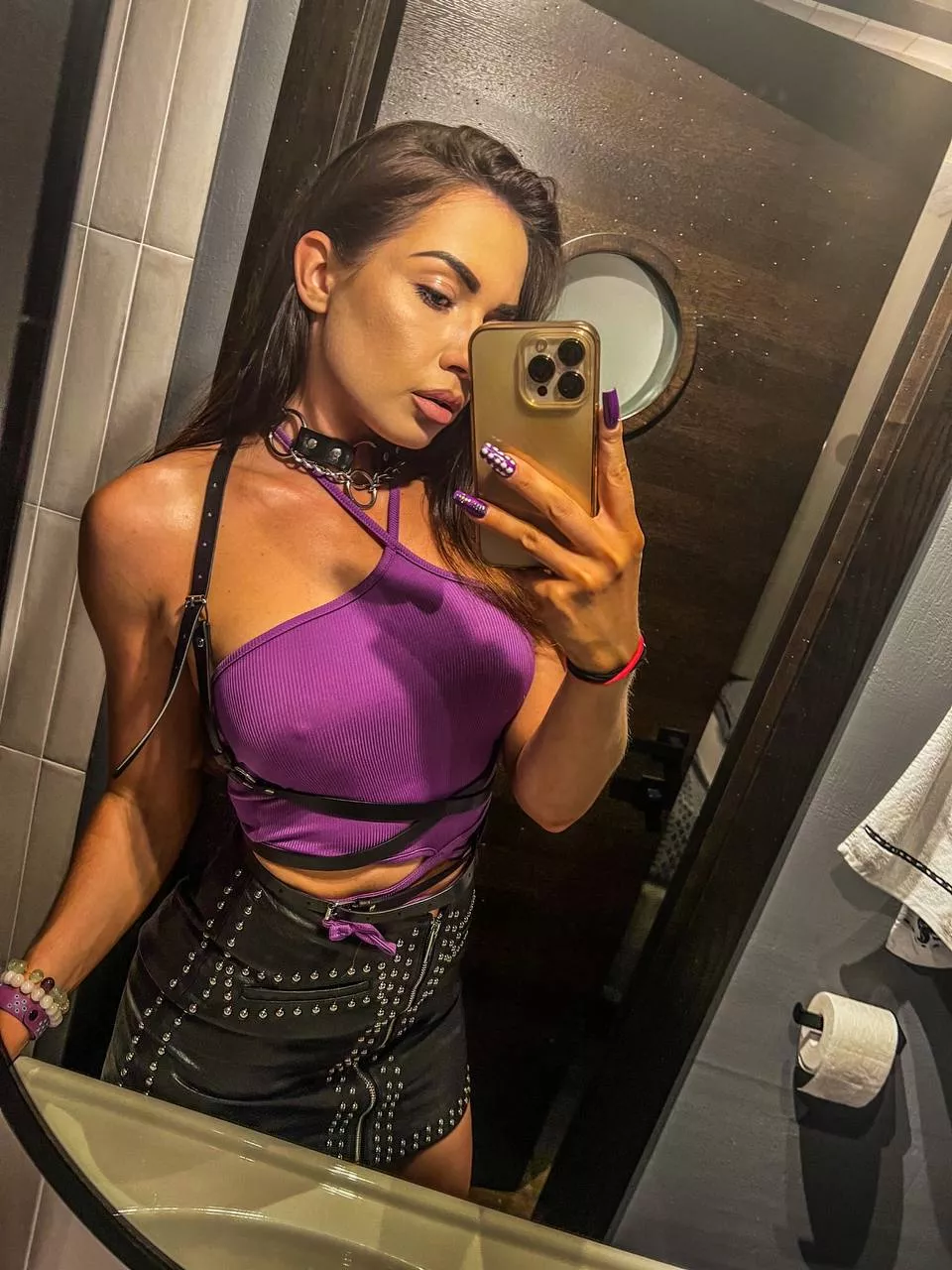 Would you fuck me in this bathroom? posted by ndgrlsaft