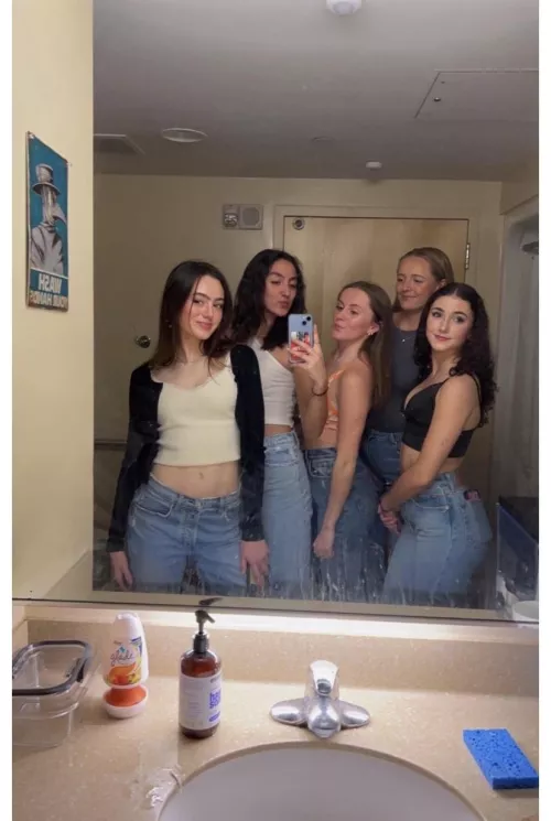 Bathroom by lavalley29