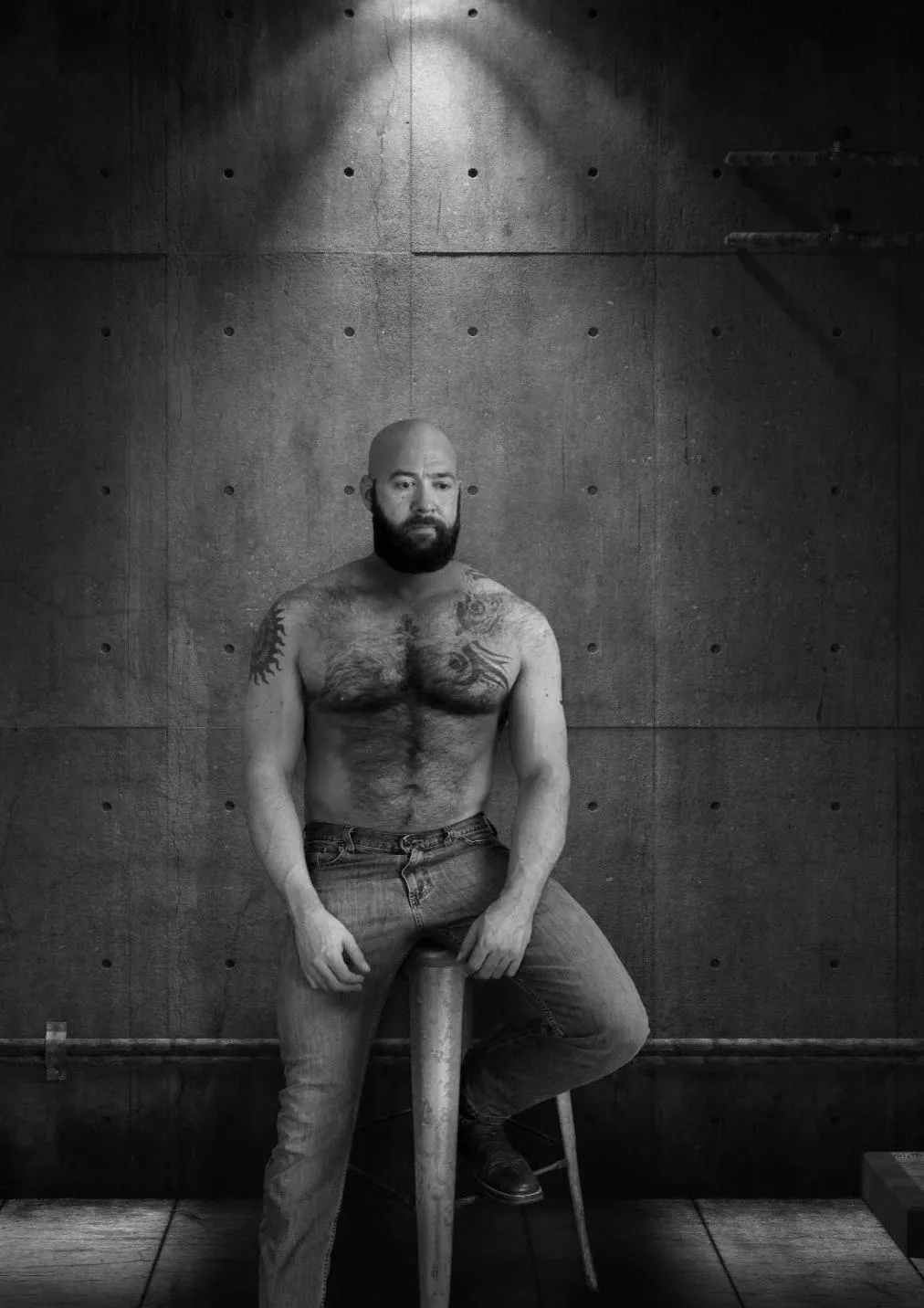 Chillin with my chest hairs posted by Windycitydxxx