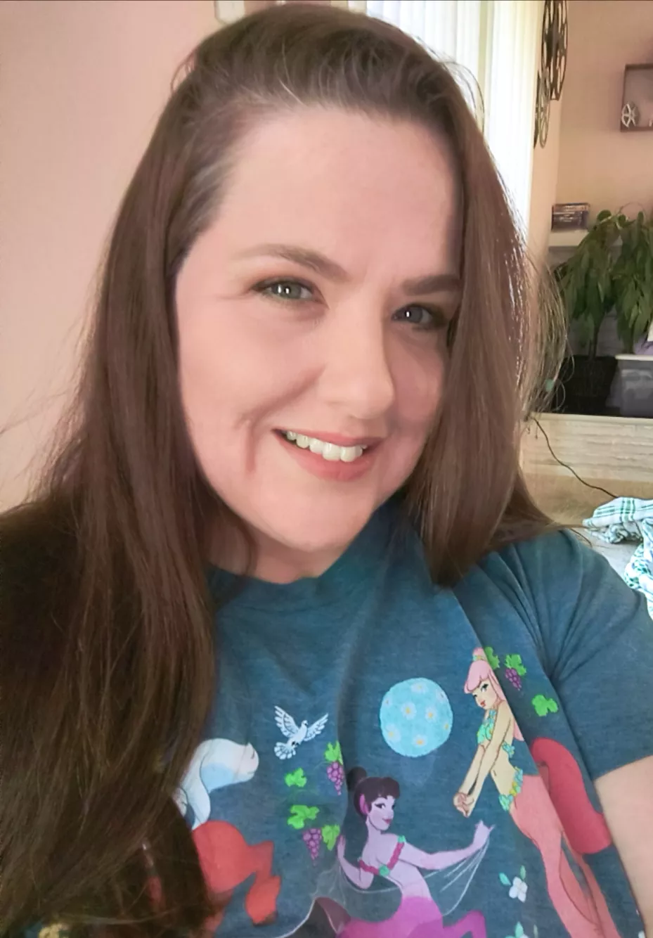 Happy Friday 😘 posted by MissW0rld51