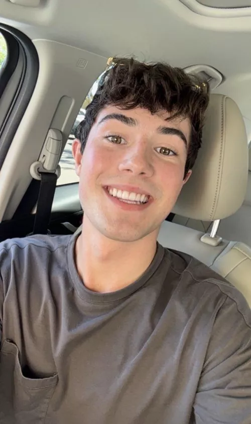 Heyooooo by liltampp