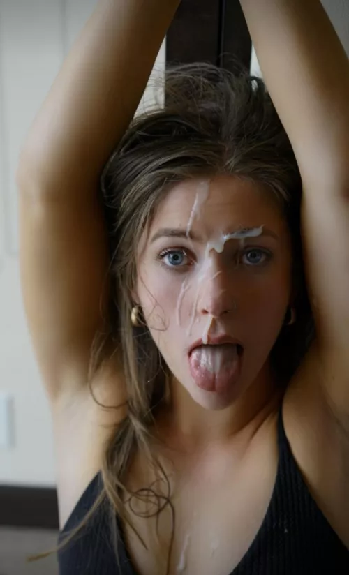 Might be the biggest facial I’ve ever had, could you top that? by jessnjamez