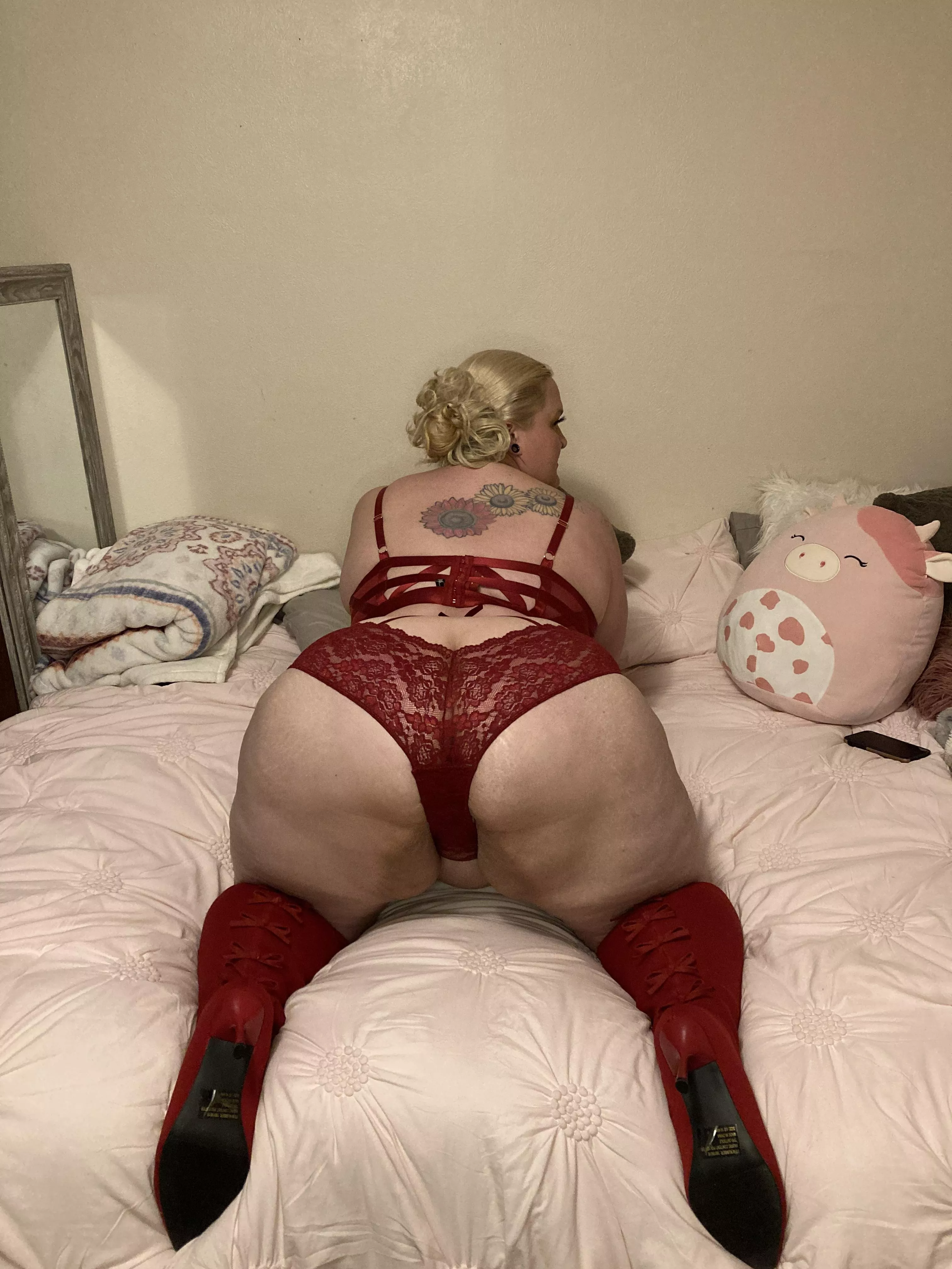 @oilfieldvixen posted by oilfieldvixen