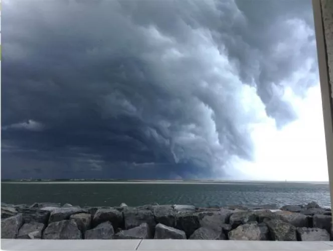 Shore. by luxetveritas61