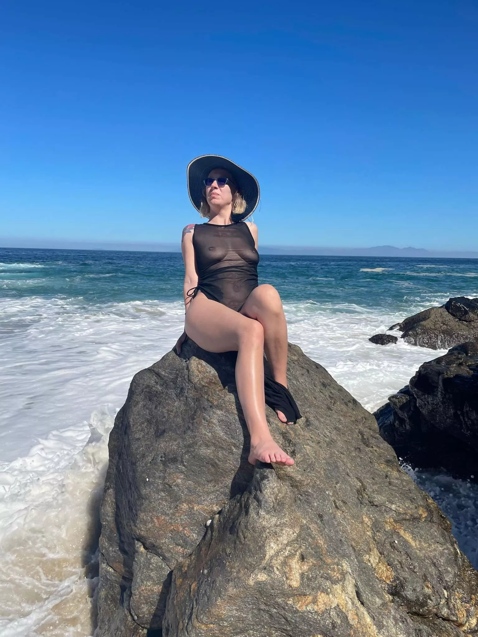 With snow in the forecast, I'm dreaming of mexico beaches with hot sand and beautiful sunshine ❤️‍🔥 posted by TheHerbQueen40