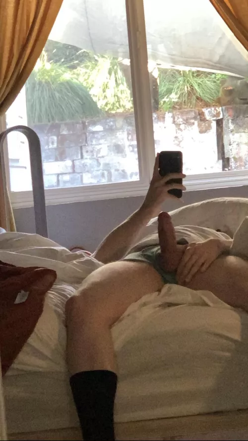 Work break 😏 by cumbiteme99