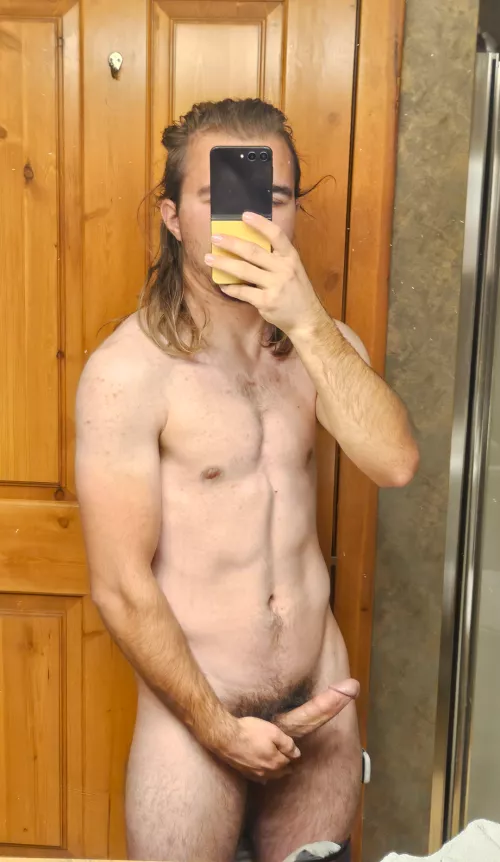 (22) First time, is this alright? by snakey_shafter_69