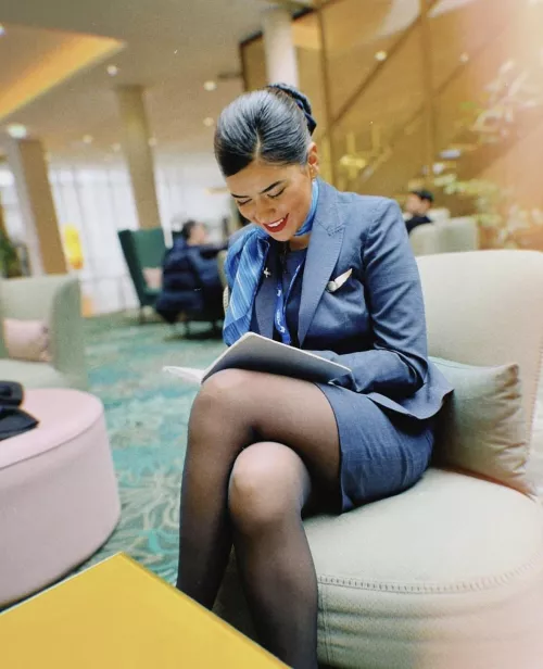 Cabin girl 🇨🇴 by arrayoutofbounds2