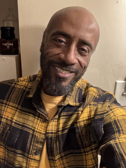 Can I pull off yellow. by Malachi_winking