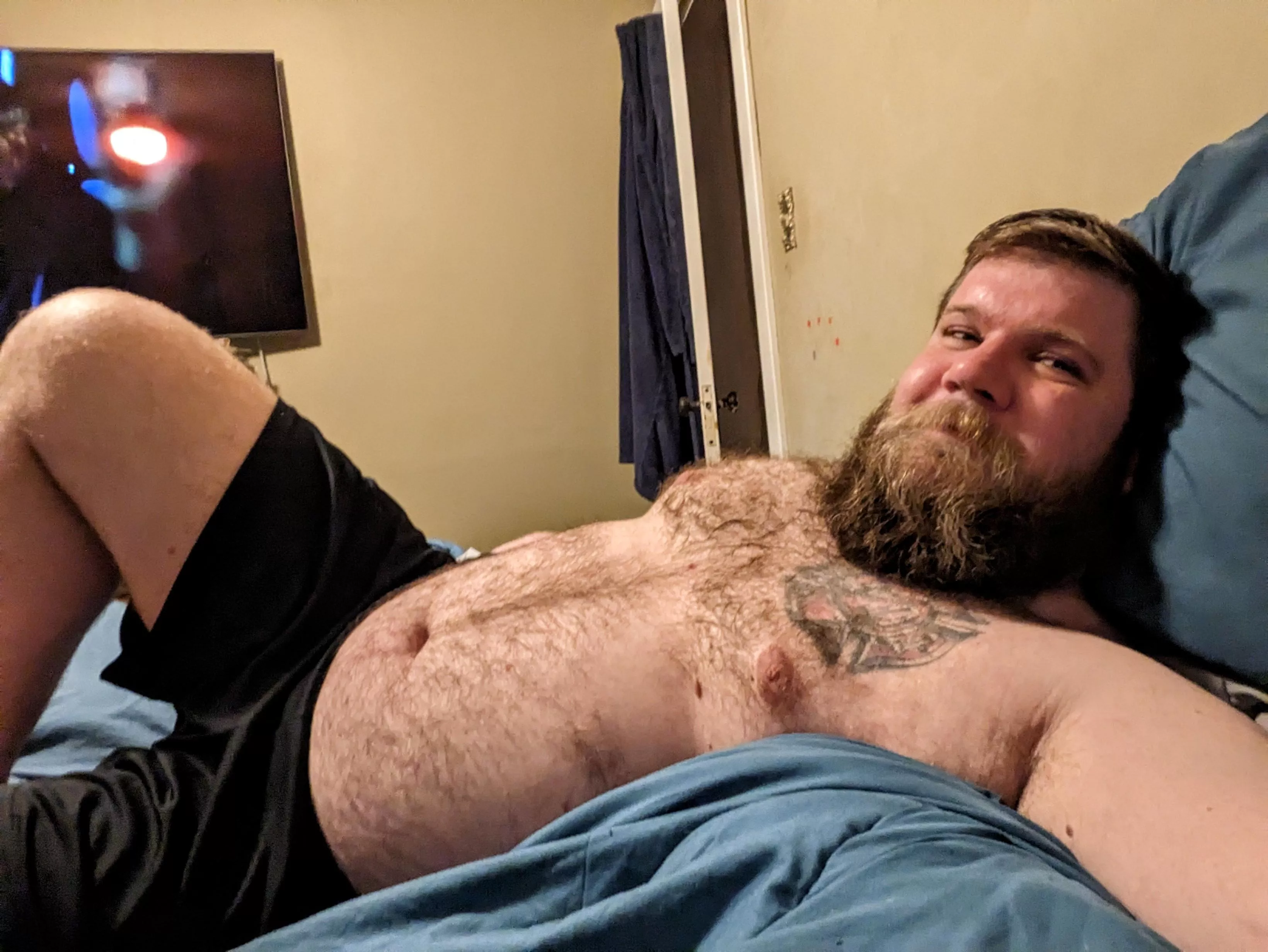 Come to bed posted by smokeybear911