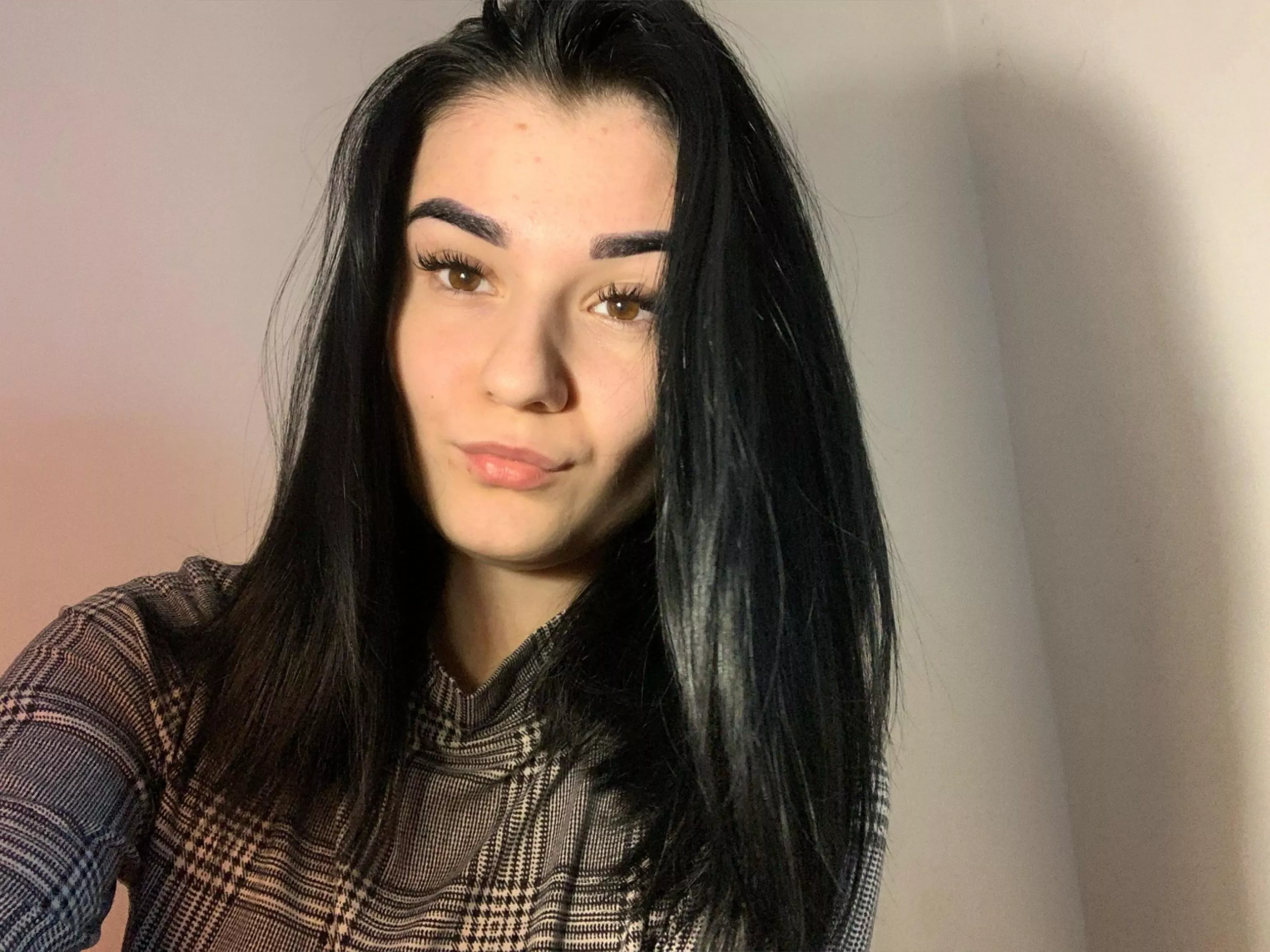 Don't leave me after classes😒 posted by Angelic_Seductress9