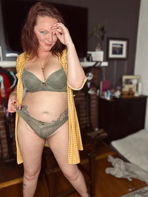 HOpe you like my granny panties by toomanydawncollins