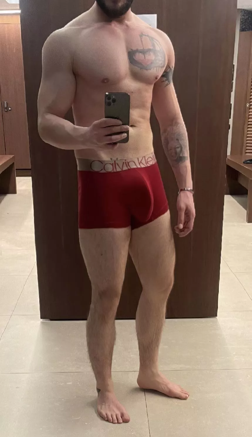 Nothing beats tight Calvins posted by albish