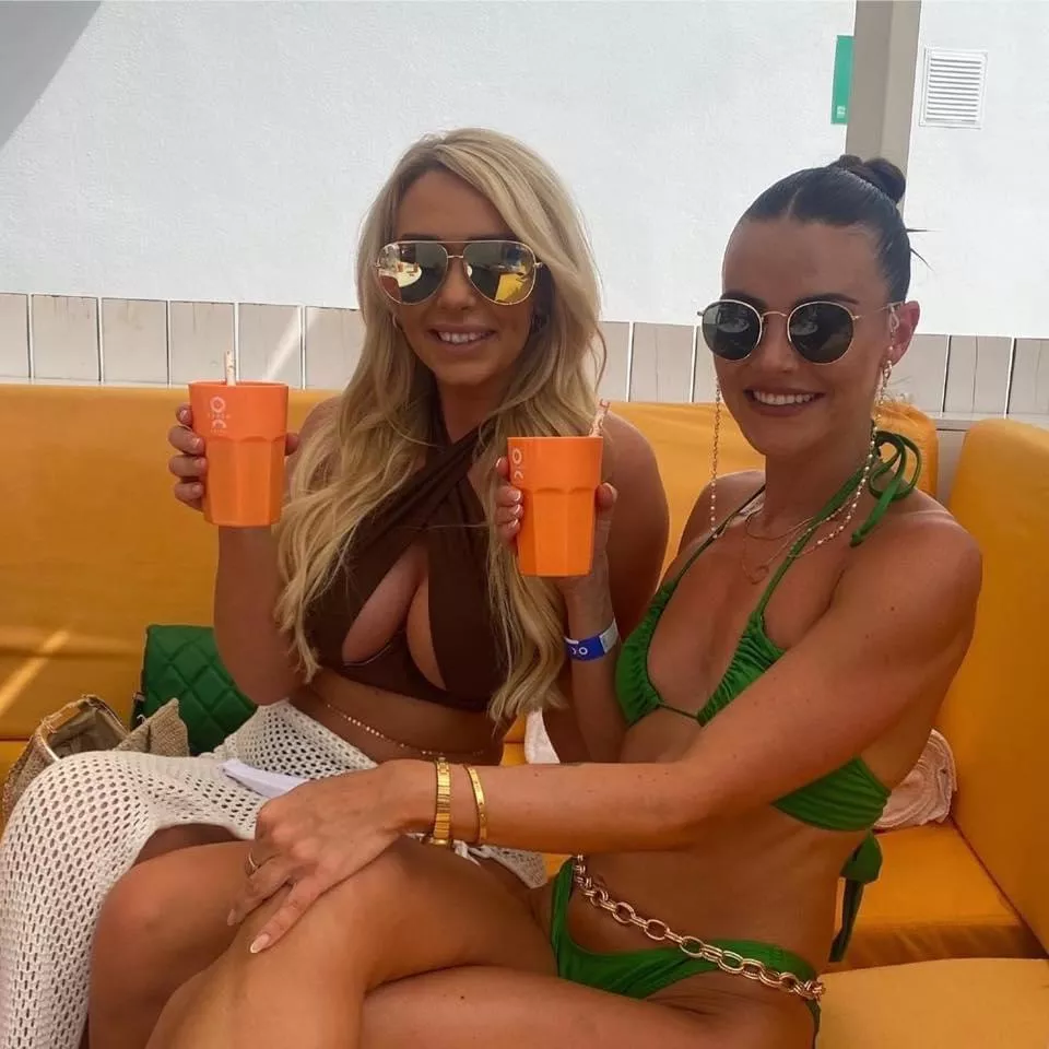 Which one? Most definitely left for me [2] posted by CumbrianStunners