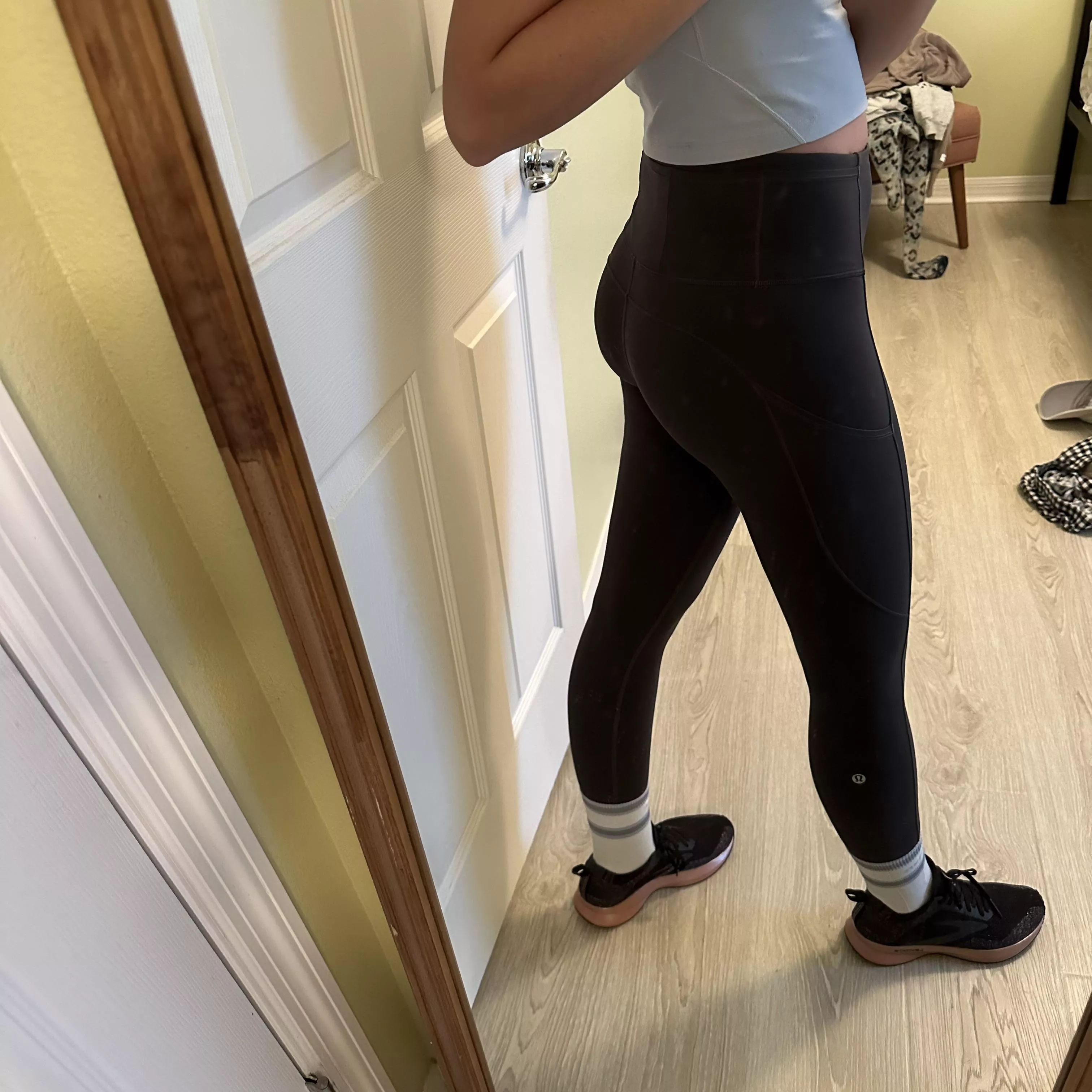 Would you believe me if I told you I own like 6 different colors in this style? posted by starskynight