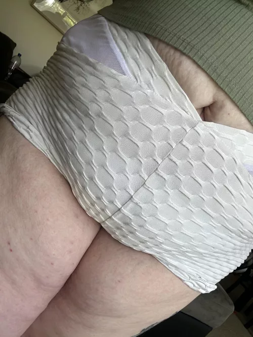 Appropriate for summer? by Key_Independence1266