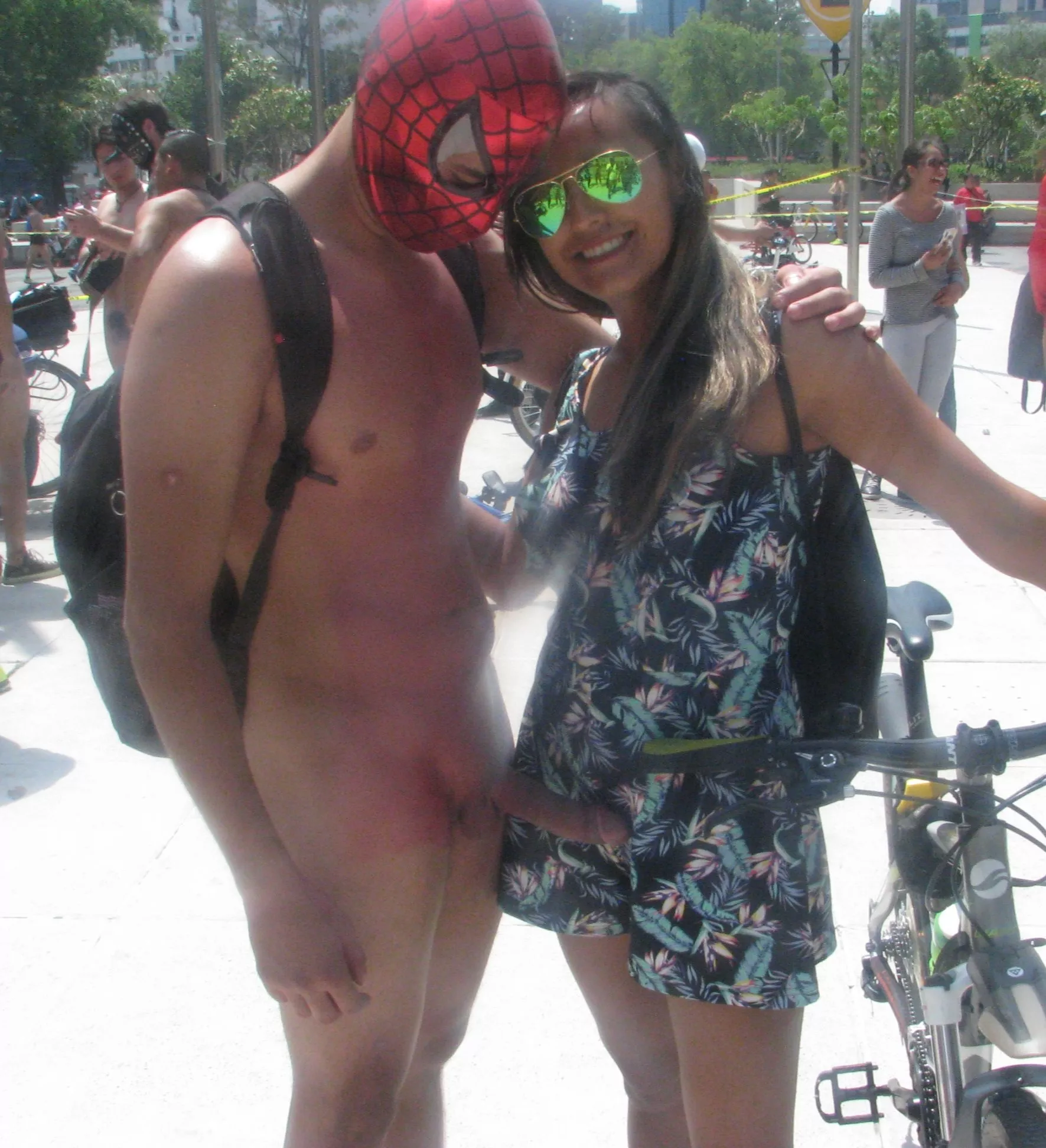 CFNM couple in public posted by Happy-Hour-24-7