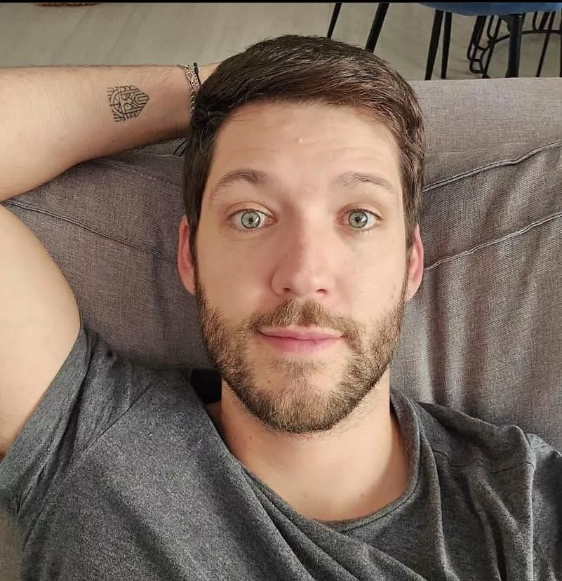 Hey there! I gat my eyes on you👀 haha. Happy weekend;) posted by Forsaken_Employer_46