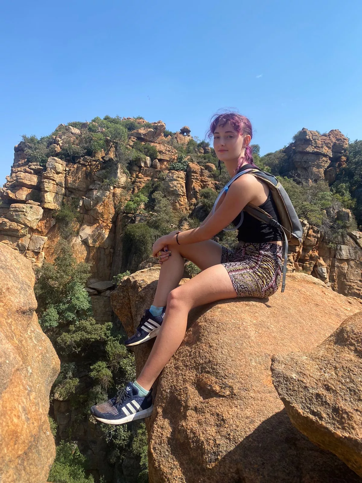 I adore slipping into soft, short that caress my legs at day F18 posted by dewcarrot