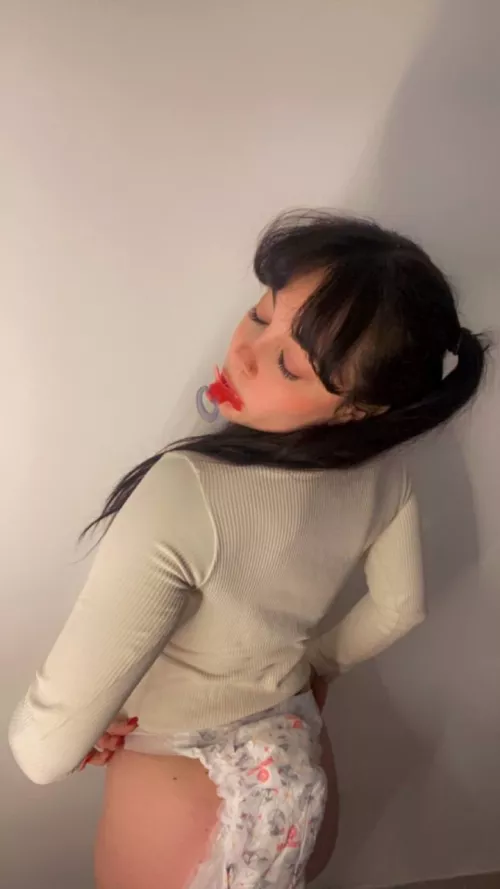 It's so full daddy... I think it's changing time by jububadgirl69