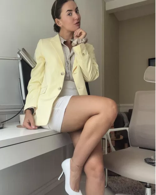 IUTR by CertainlySwanky