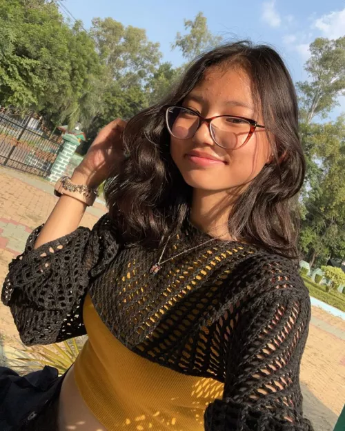 Nice curves with beautiful glasses by JamieSmitty