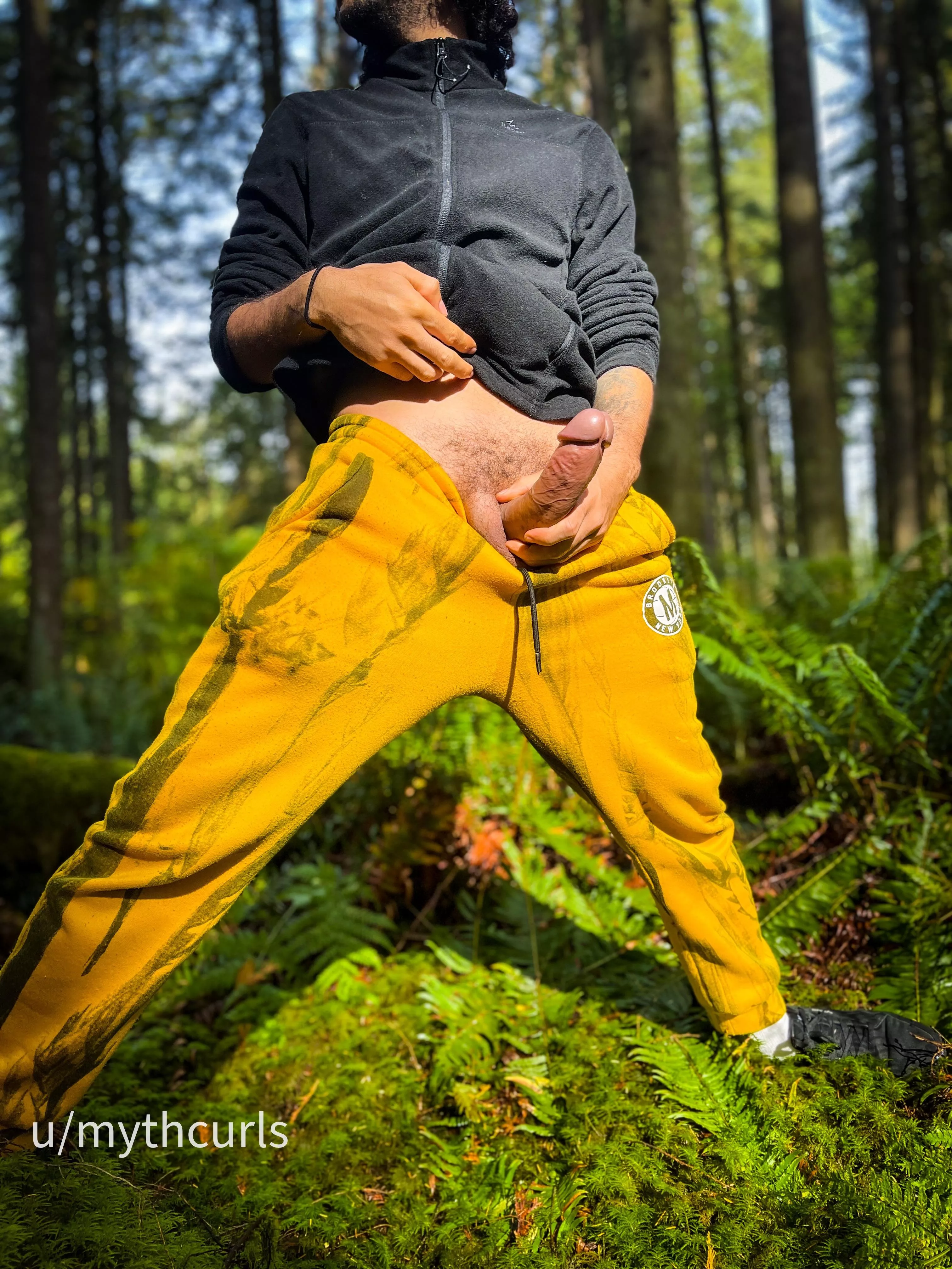 Should we play a game while we hike? posted by Mythcurls