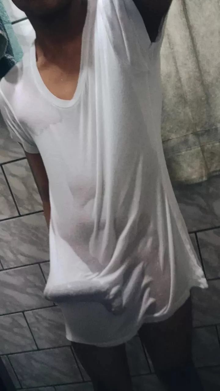 Shower time! posted by lukecielo