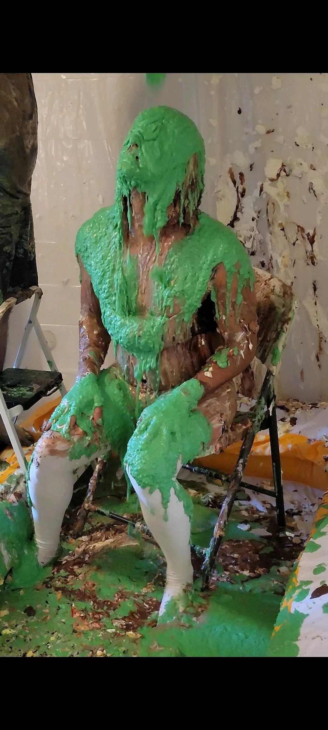 Sissy loser gets tricked into a very messy afternoon play. DM for the full length mess posted by Gmbale