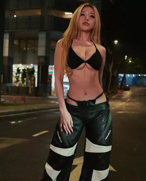 Smash? by Const_2429