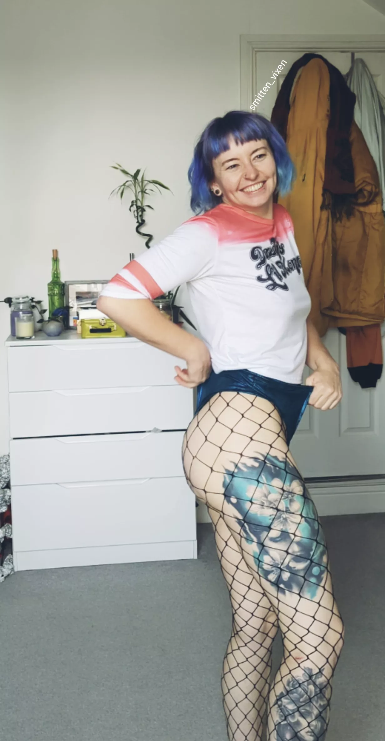 Squeaky cleans always make me smile posted by vixen_smitten