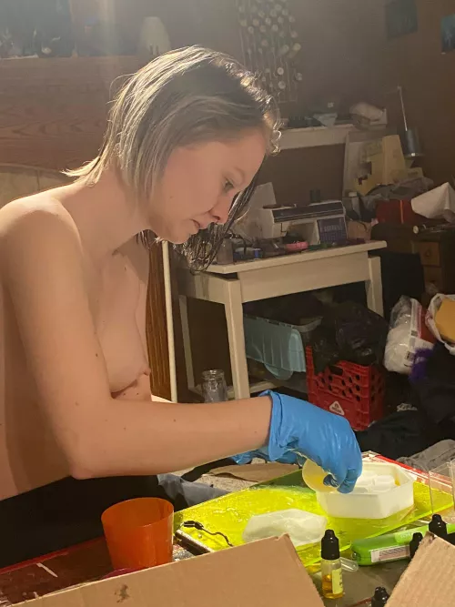 Yes the stoner nerds get buzzed and make DnD dice naked. Lol didn’t even know my nerd took pictures by TheNerdAndHerBird