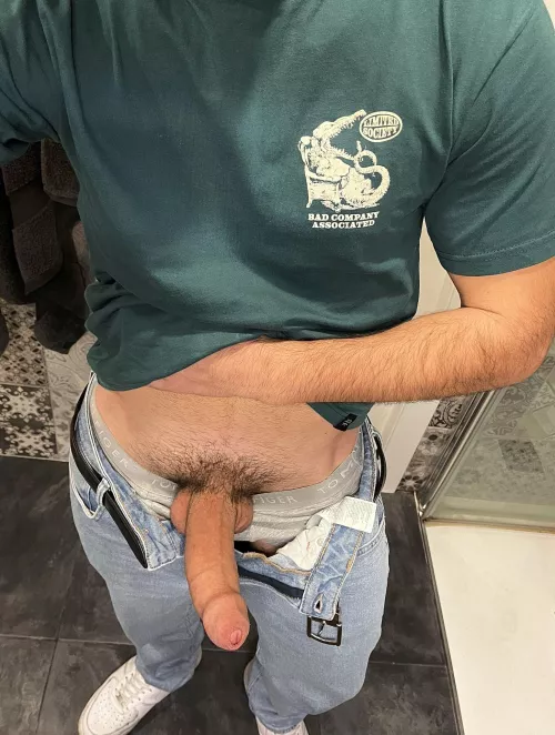 [22] who wanna suck it before class? 💦 by paulroyy331