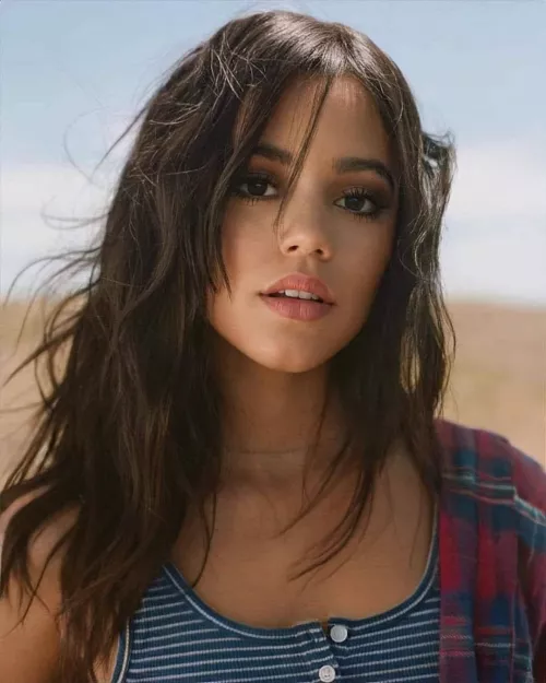 Beautiful brunette by Electronic_Menu_3471