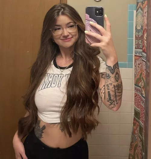 Busty and beautiful & pierced 🥵🥵 by Mr_Syrup_