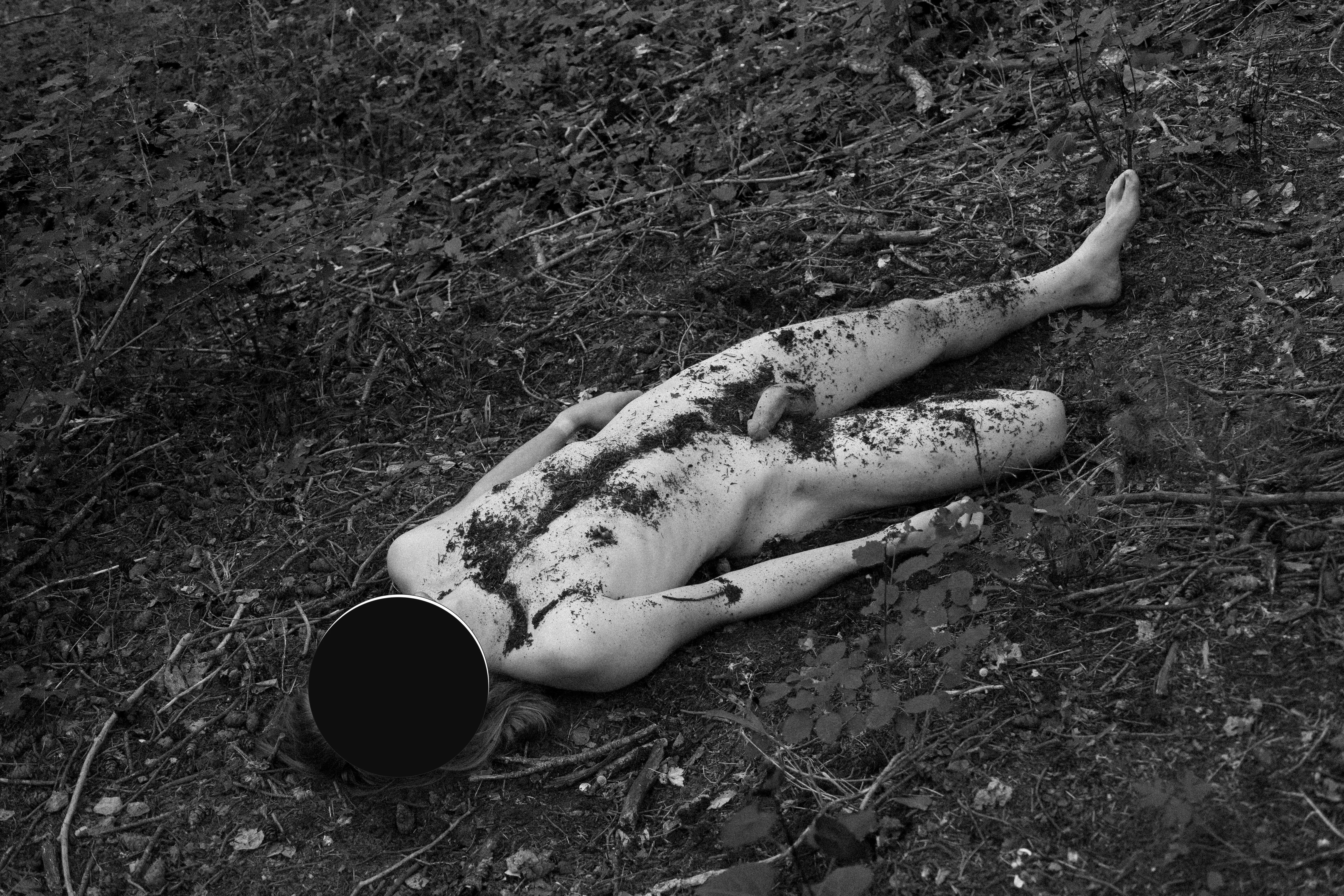 Crash landing. posted by Trashtographer1111