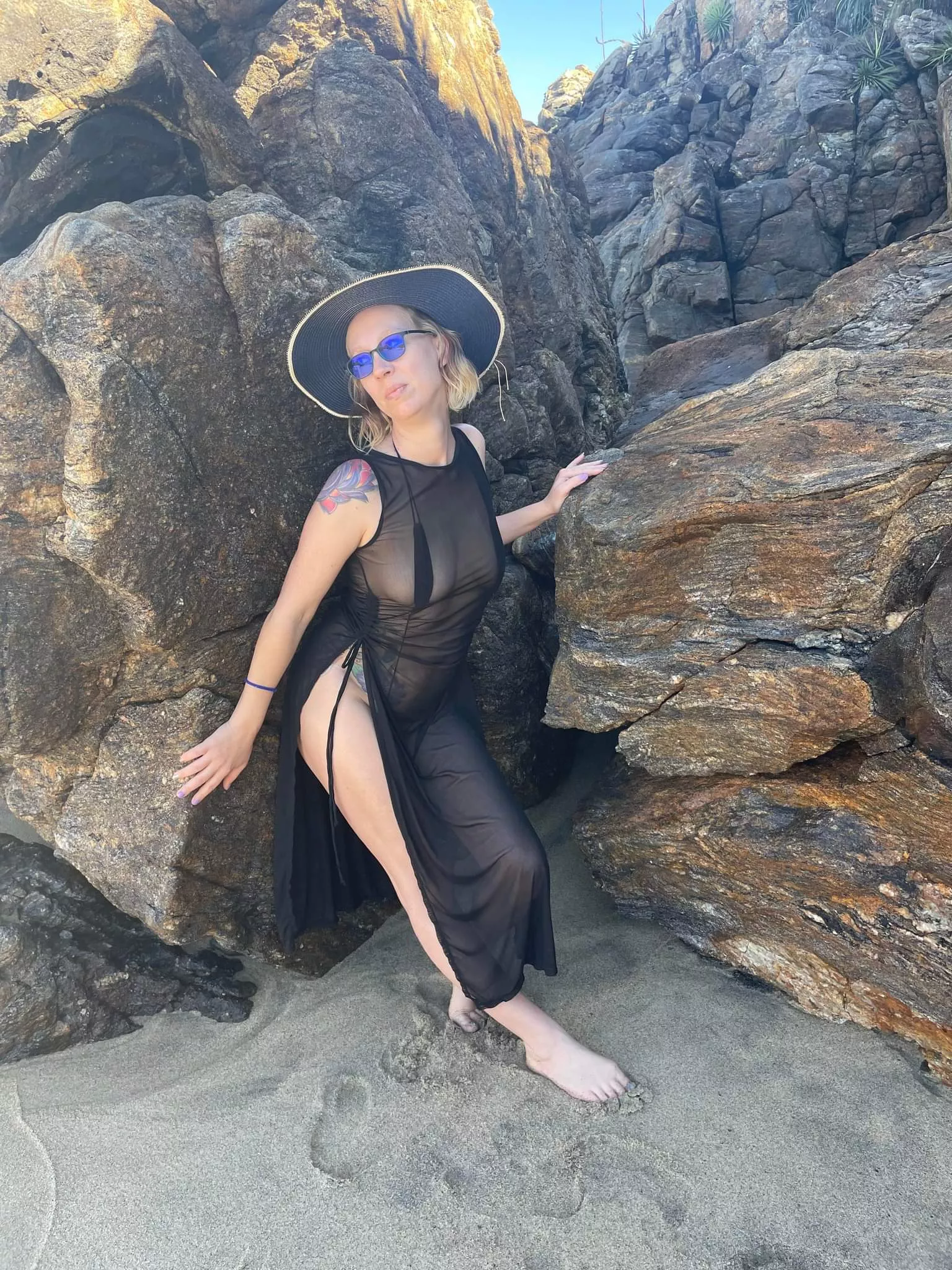 Dreaming of somewhere there isn't snow on the ground, like mexico❤️‍🔥 posted by TheHerbQueen40