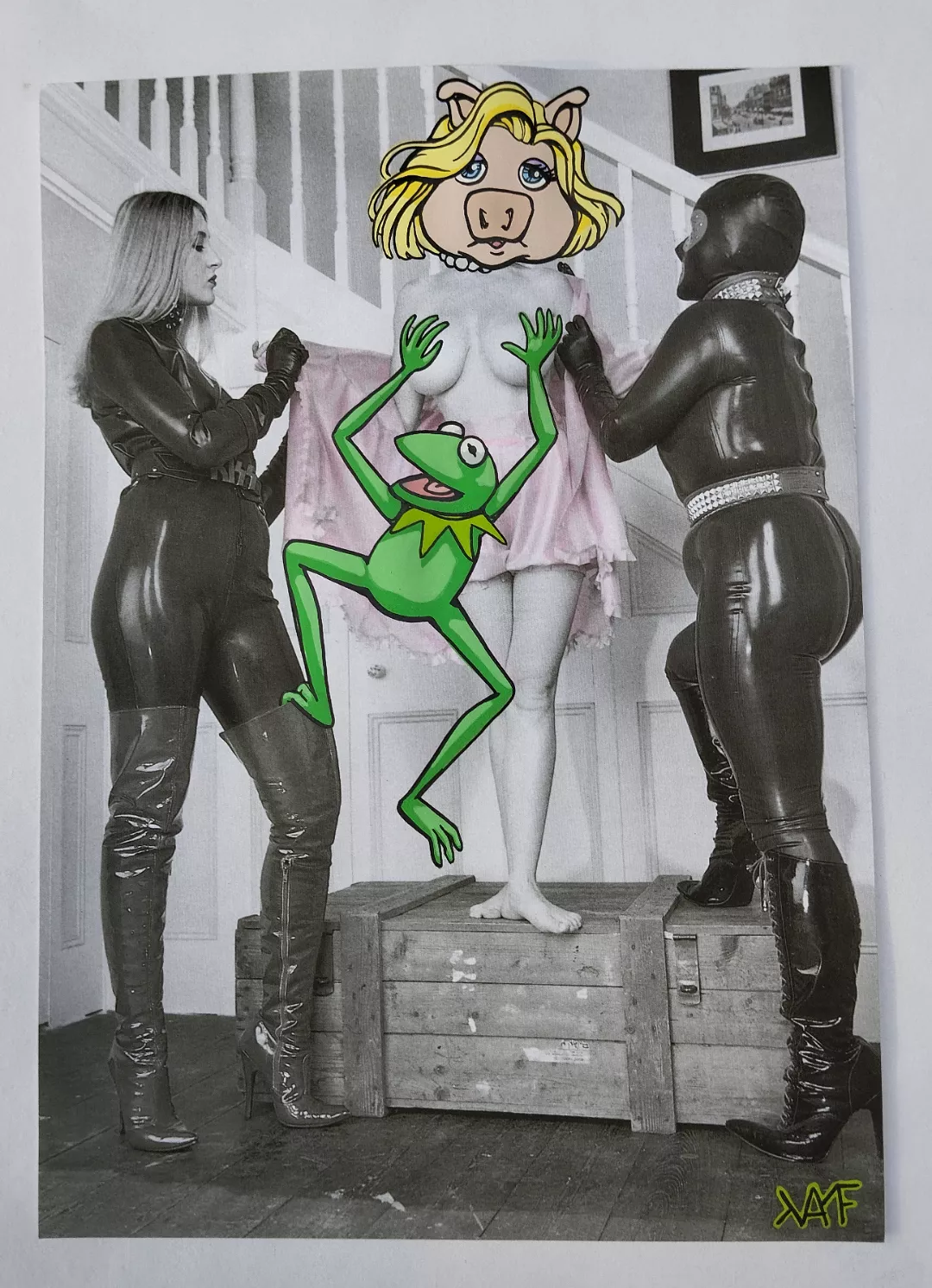 Hands off. posted by _cinnamon_rose